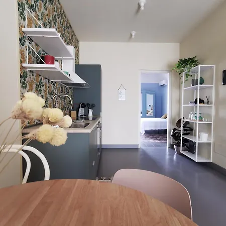 Marike Apartment *